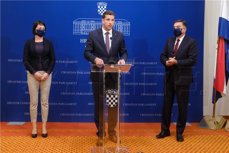 Konferencija za medije Kluba zastupnika IDS-a