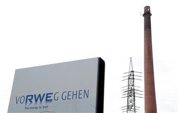 (FILE) GERMANY ECONOMY RWE