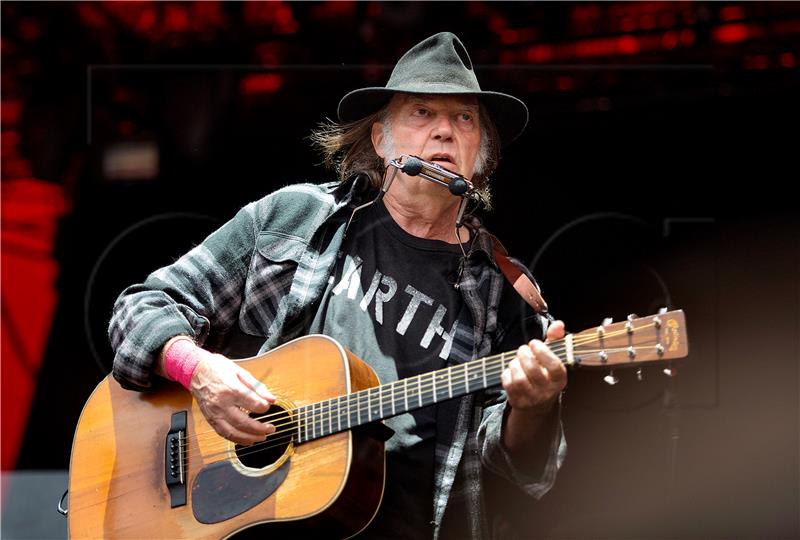 (FILE) USA MUSIC NEIL YOUNG BIRTHDAY