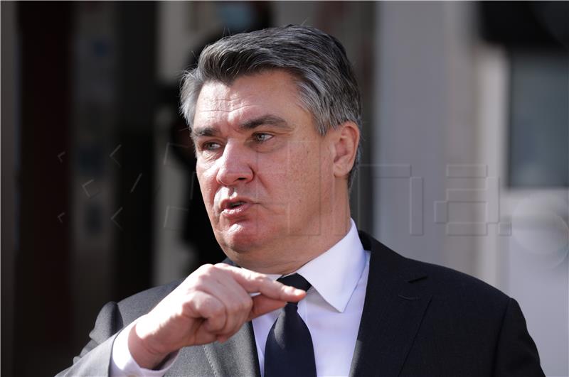 SDA: Neither Milanovic nor Croatia authorised to discuss Bosnia situation