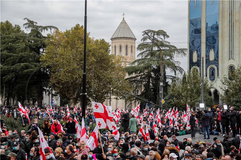 Tisuće Gruzijaca prosvjedovalo protiv rezultata izbora 