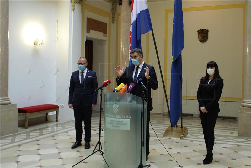 PM: Milosevic going to Vukovar important message of honouring victims