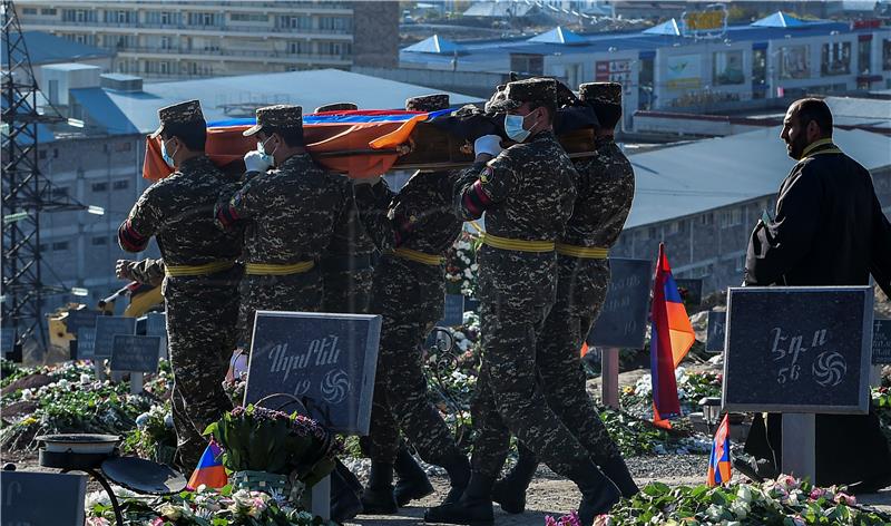 Azerbajdžan i Armenija razmijenili tijela 200 poginulih u Nagorno Karabahu