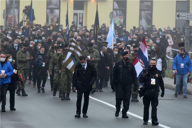 Križni put-Kolona sjećanja ulicama Vukovara