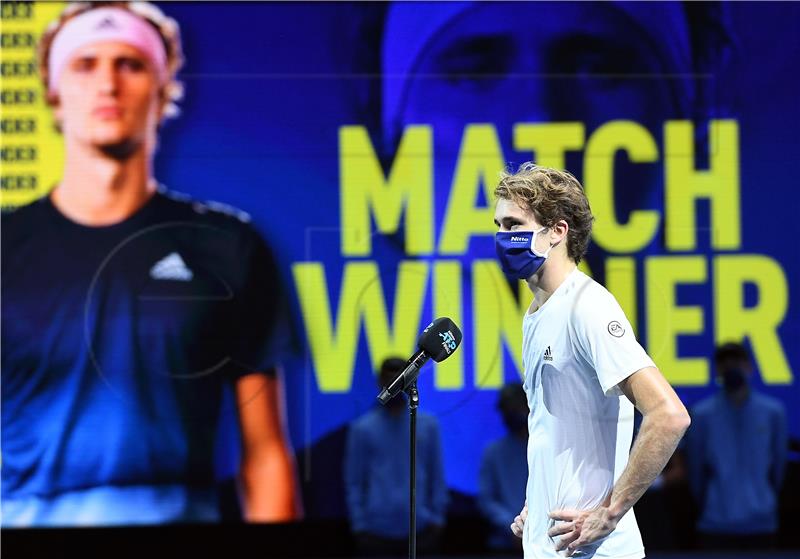 ATP Finale: Zverev pobjedom ostao u igri za polufinale