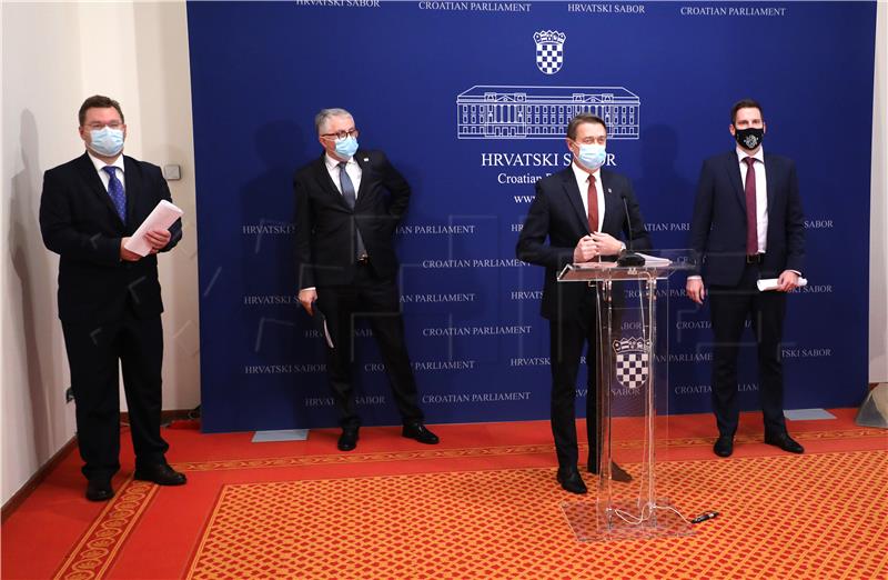 Konferencija za medije Kluba zastupnika HDZ-a