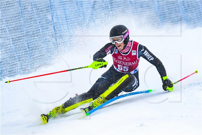 Slalom (ž): Leona Popović 18. u prvoj vožnji, vode Vlhova i Gisin