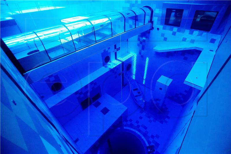 POLAND DEEPSPOT DEEPEST DIVING POOL IN THE WORLD