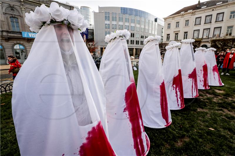 EP: De facto zabrana pobačaja u Poljskoj ugrožava živote žena