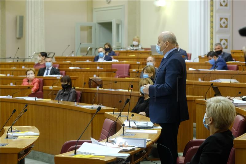 Parliament: Minister Coric wins vote of confidence