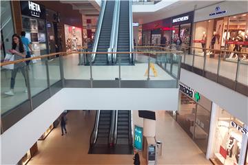 53% of citizens shop in malls less frequently due to pandemic - survey