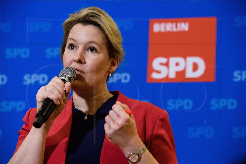 GERMANY PARTIES REGIONAL POLITICS