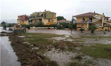 U poplavama na Sardiniji troje mrtvih