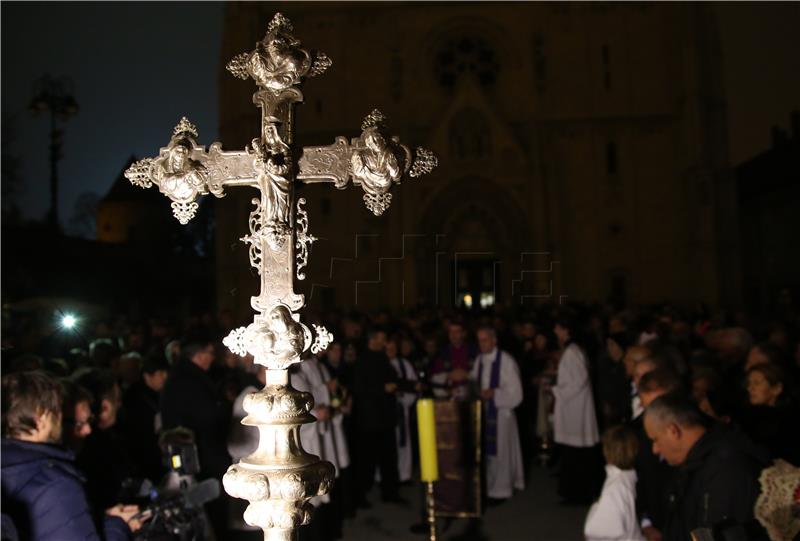 Počinje došašće, vrijeme iščekivanja Božića