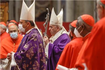 VATICAN POPE HOLY MASS