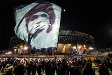 Stadion San Paolo bit će preimenovan u Diego Armando Maradona