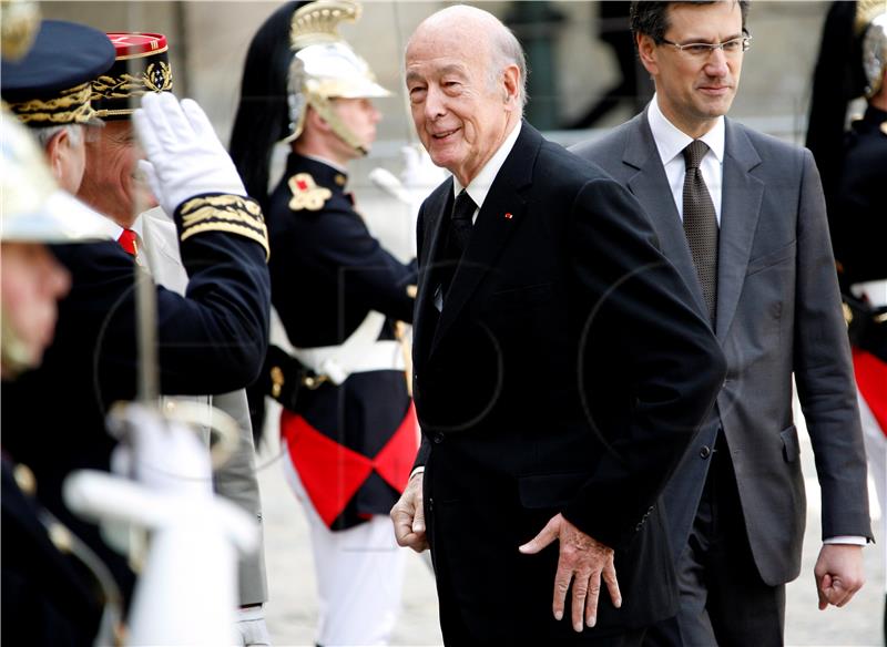 Bivši francuski predsjednik Giscard d'Estaing umro u 94. godini