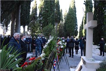 Polaganje vijenaca povodom Dana dubrovačkih branitelja