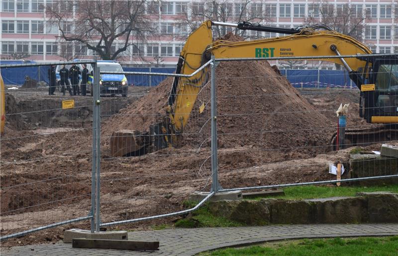 GERMANY FRANKFURT WWII BOMB