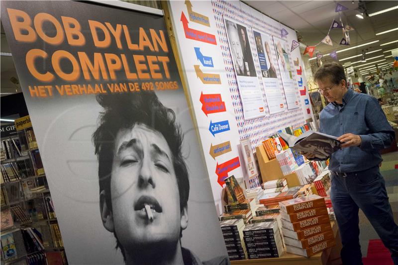 (FILE) MUSIC UNIVERSAL BOB DYLAN