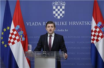 Marić: Problem s likvidnosti premostiti covid kreditima