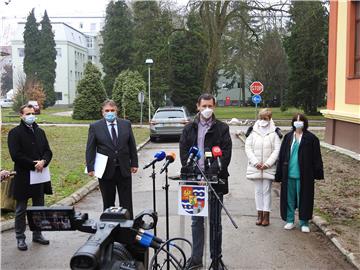 U Opću bolnicu Varaždin na ispomoć stiglo devetero liječnika