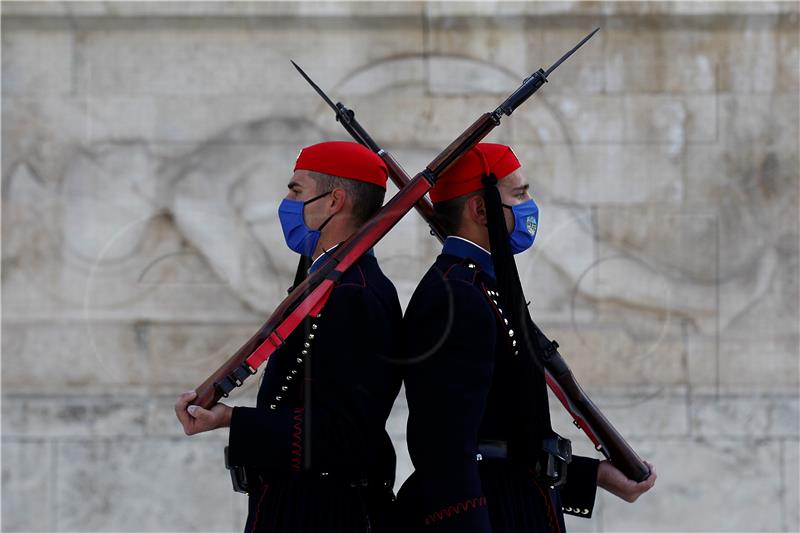 Grčka popušta mjere, no crkva se žali jer nije obuhvaćena