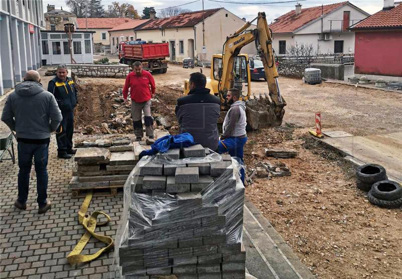 U iskopu terena ispred Doma kulture u Bribiru pronađene ljudske kosti