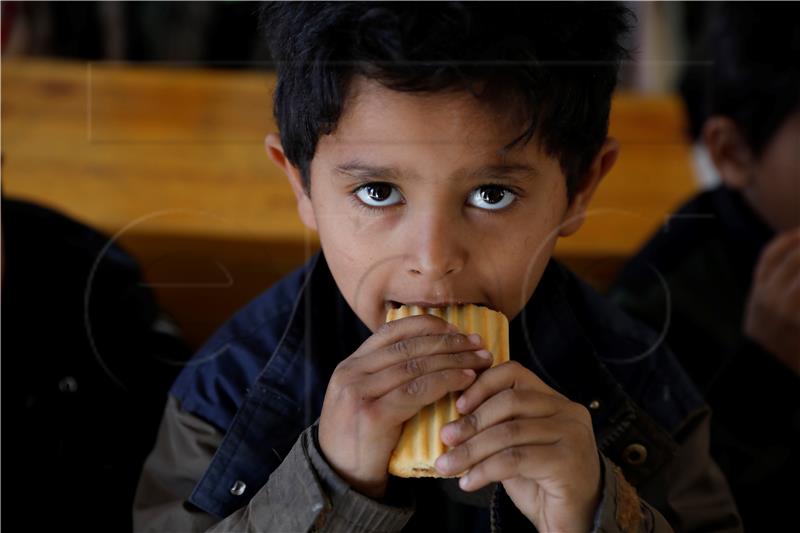 epaselect YEMEN WFP SCHOOL FEEDINGS