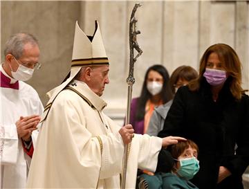 VATICAN POPE FRANCIS CHRISTMAS EVE MASS