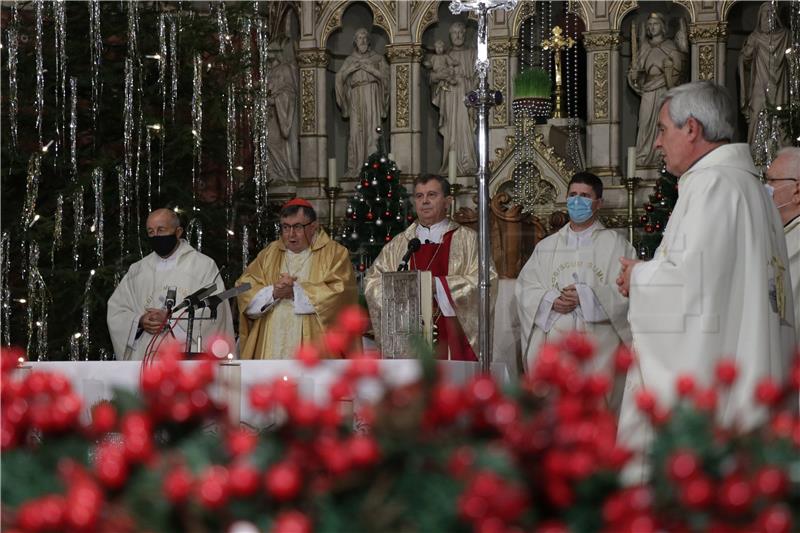 Misa božićnog bdijenja u sarajevskoj katedrali Srca Isusova