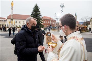 Božićna misa u zagrebačkoj Katedrali