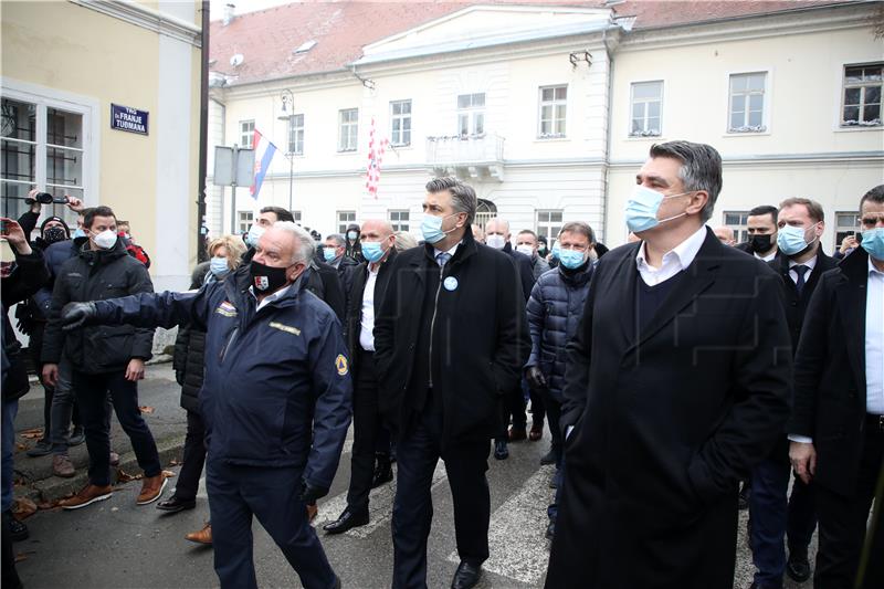 Državni vrh obišao potresom pogođenu Petrinju