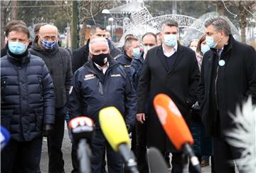 Državni vrh obišao potresom pogođenu Petrinju