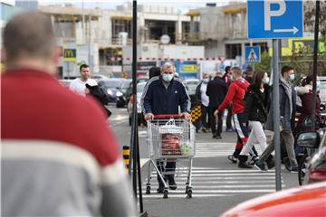 Pad vrijednosti fiskaliziranih računa od početka koronakrize premašio 28 mlrd kn