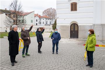 U potresu oštećena i sisačka katedrala Uzvišenja sv. Križa