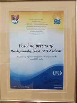 Zadarskim policajcima uručena nagrada "Nasmiješeno sunce" 2020