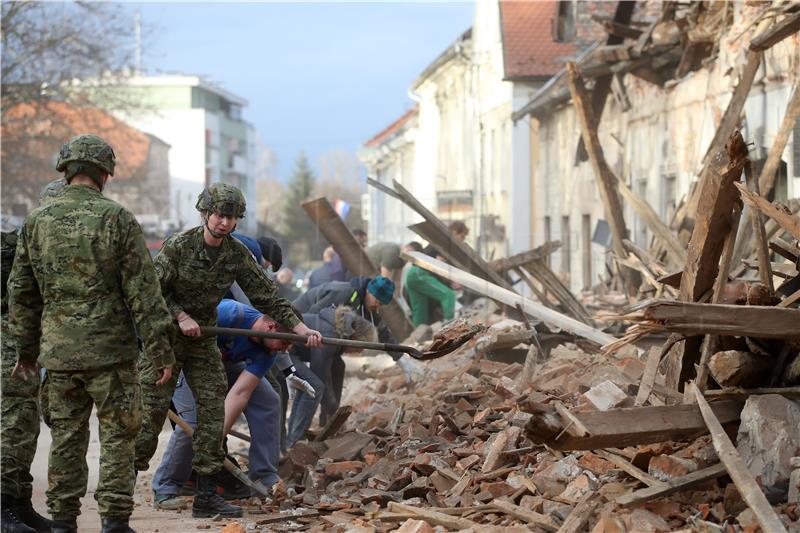 Istarska županija: Vatrogasna postrojba krenula u Petrinju