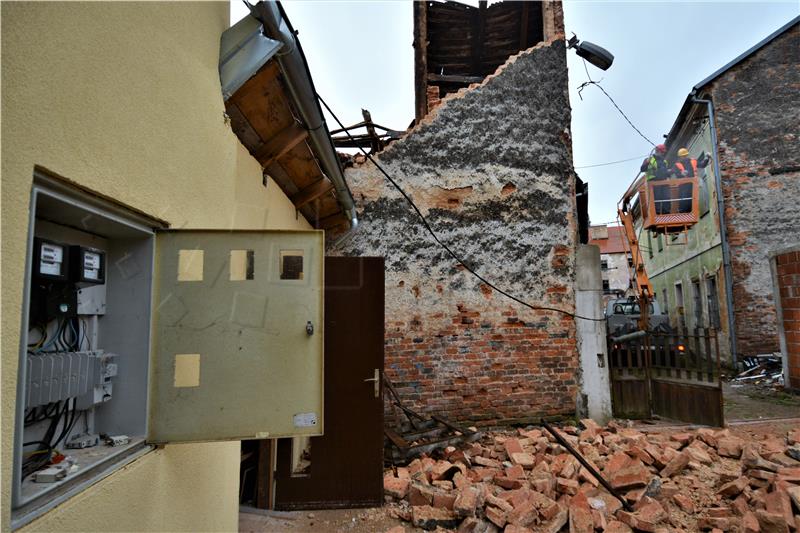 U Karlovcu potres uzrokovao neznatne štete, nema dojava o ozlijeđenima