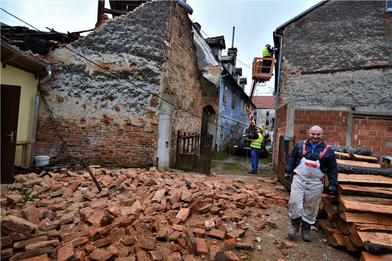 Od početka 20. st. najmanje 7 jednakih i 4 jača potresa od onog kod Petrinje