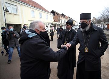 Gradonačelnik Dumbović odao počast stradalima u potresu