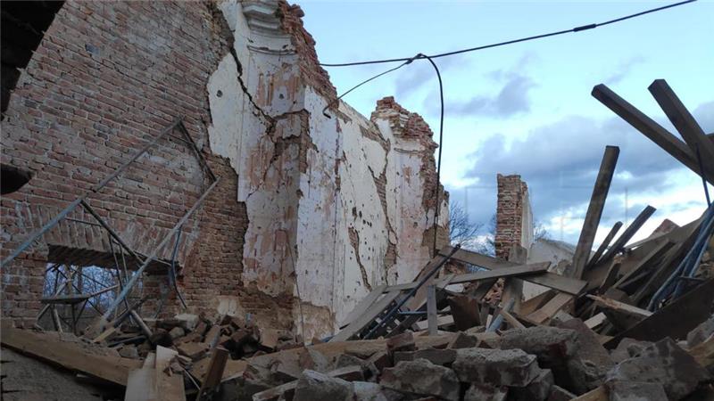 County prefect: Reports on quake damage on 8,928 buildings so far received