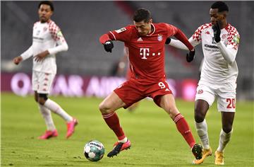 Borrusia (M) - Bayern 3-2