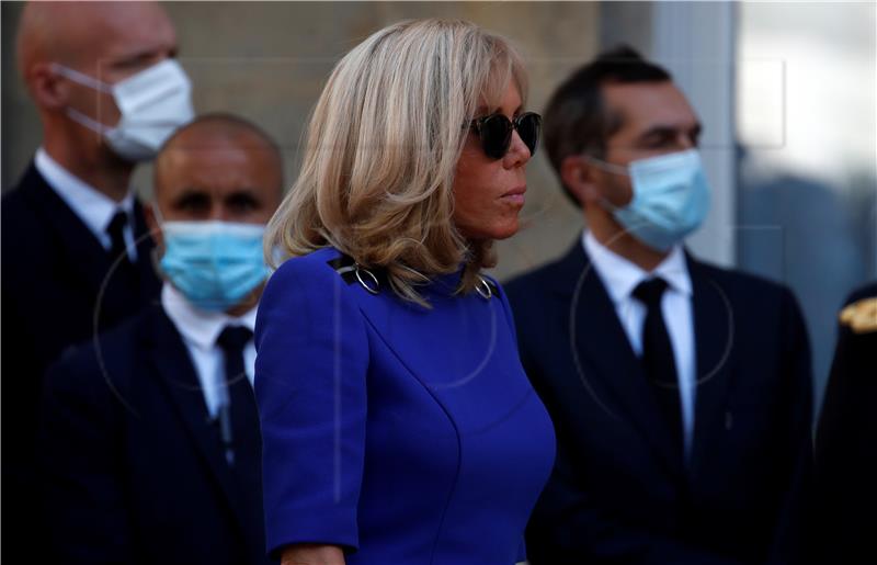 Brigitte Macron preboljela koronavirus za vrijeme božićnih blagdana