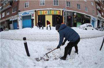 SPAIN WEATHER SNOW