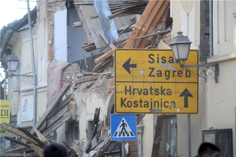 Hotel to be reconstructed to accommodate 160 quake victims in Sisak area