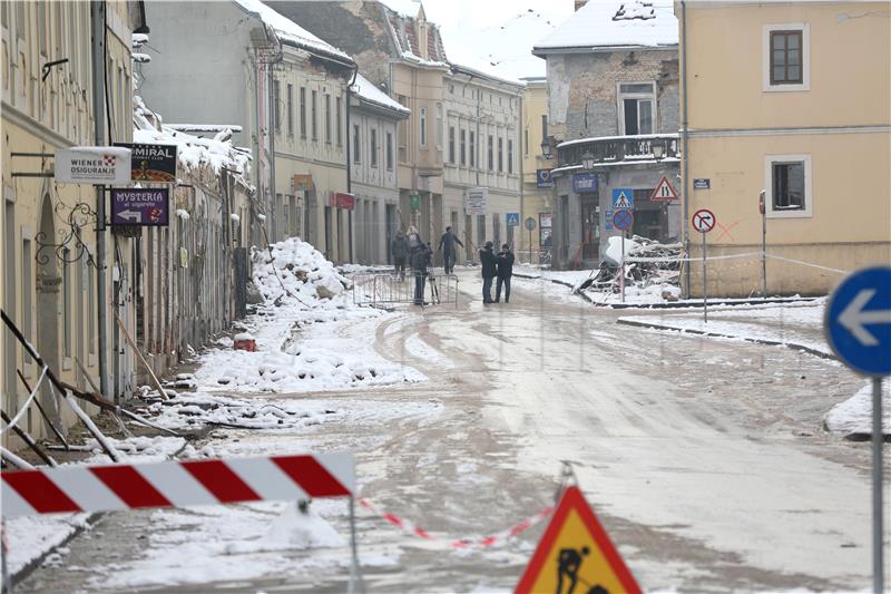 Petrinja 14. dan nakon razornog potresa