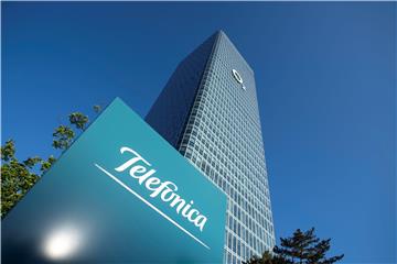 Španjolska Telefonica prodaje mobilne odašiljače u Europi američkoj tvrtki