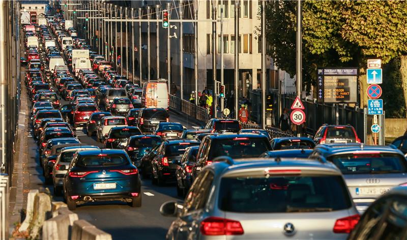 Pandemija u većini zemalja smanjila promet u gradovima u prošloj godini