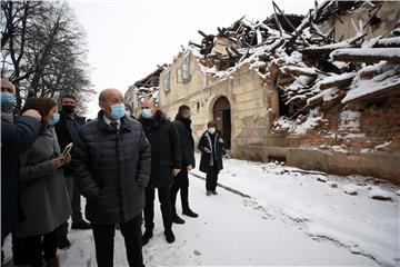 Čin solidarnosti: Francuski šef diplomacije posjet Hrvatskoj počeo u Petrinji